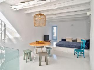 Brunella Paros - Naousa - 7