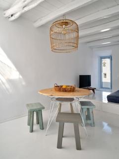 Brunella Paros - Naousa - 5