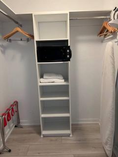 Miami 1King bed/1Bathroom apmt with kitchen - Hallandale Beach - 8