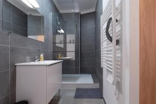 Le Hall-in-one 002 - Spacieux- Tout équipé - Proche commodités et Espace Aréna - 9