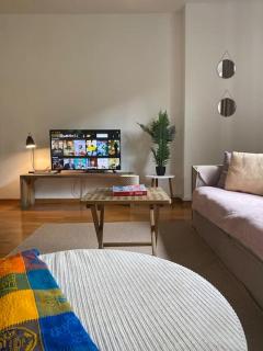 Etern Stays - Serene Apartment - Prishtinë - 0