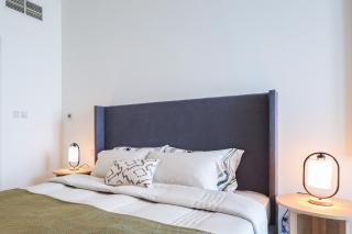 Elite LUX Holiday Homes - Serene Golf View Living 1 BHK in Damac Hills Dubai - Dubái - 1