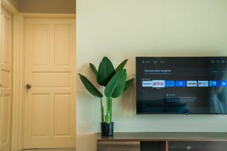 Cosy City-View Suite in Town - Ipoh - 1
