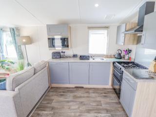 62 Pinewood - Mablethorpe - 3
