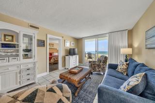 Destin on the Gulf 403 - This is a beautiful beach front condo with a great view of the gulf - Destin - 3