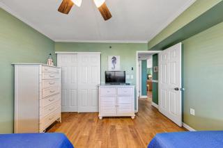 Destin on the Gulf 702 - Directly on the beach seventh floor with the best views - Destin - 3