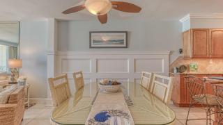 Destin on the Gulf 703 - Gulf Front Property 7th Floor - Destin - 5
