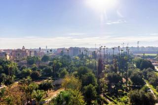 Luxury Duplex - Private Jacuzzi - Center Hivernage - 4