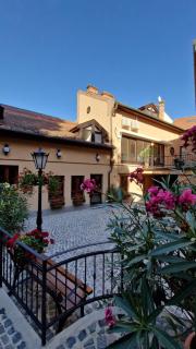 Red Lion Pub & Apartments Szentendre - 9