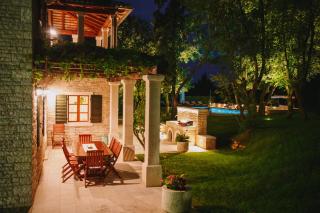 Villa Kringa - Tinjan - 4
