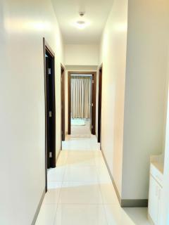 Glamorous 3BR Suite in Uptown BGC w/Bathtub - Manila - 3