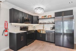 Enjoy Comfort & Luxury in Our Enchanting House - Fort Lauderdale - 7