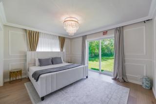 Enjoy Comfort & Luxury in Our Enchanting House - Fort Lauderdale - 8