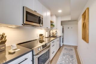 Chic Birmingham Vacation Rental with Shared Pool! - Birmingham - 2