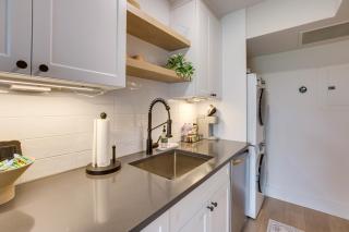 Chic Birmingham Vacation Rental with Shared Pool! - Birmingham - 1