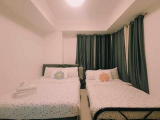 MS FamilyRoom-300mbps-Netflix-NaiaT3-ResortWord-Savoy - Manila - 8