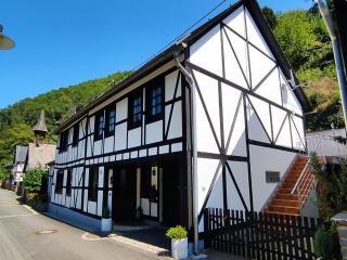 Ferienwohnung 'Unter der Burg' - Brodenbach - 0