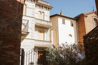 Casa vacanze L'Angolo Fiorito - Bettolle - 2