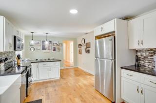 Lake Wales Vacation Rental with Screened-In Porch! - Lake Wales - 1