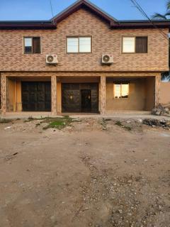 We care 4 you lodge - Kasoa - 1