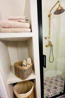 CHEZ TAMARA - 1