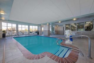 Hilton Garden Inn Albuquerque/Journal Center - 1