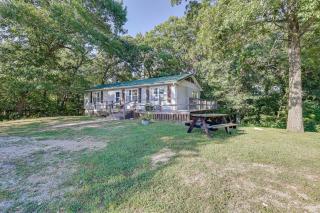 Peaceful Cassville Vacation Rental - Hike and Fish! - Cassville - 8