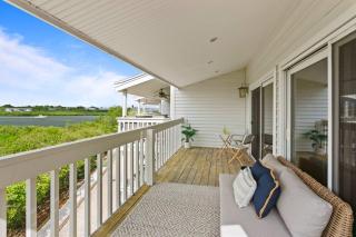 Newly Renovated, Water Views, 2 BD Condo - Clearwater Beach - 7