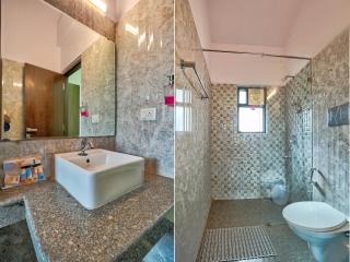 Luxury 4BHK Villa with Private Pool Near Candolim - Marmagao - 7