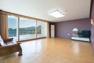 Namhae Season Hotel - Namhae - 5