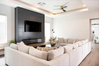 Desert Mirage home - 1