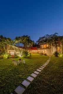 SaffronStays Elderflower - 9