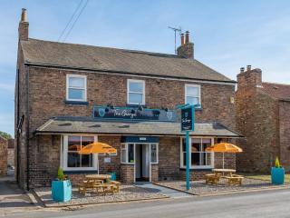 The George Country Inn, Wath - 4