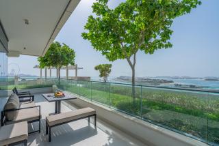 Citihome - 3BR Beach Vista with Exclusive Beach Access - Dubai - 5