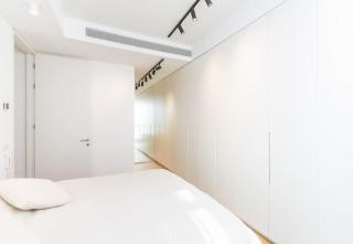 Meier on Rothschild 36 - Tel Aviv - 1