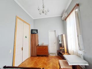 Guest House Tall Rooms - Zugdidi - 1