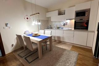Majestic Mountain Views: Charming 1-BR Hideaway - Bjelašnica - 2