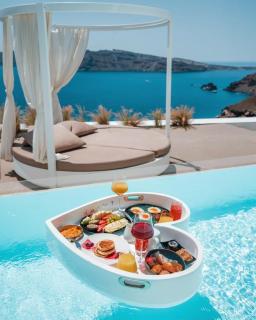 The Saint Hotel - Oia - 1