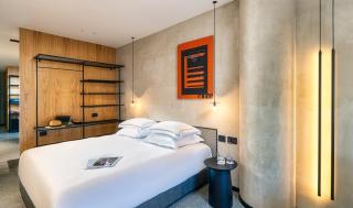 Brut Seafront Hotel By Sunday - 6