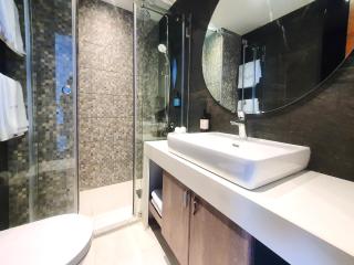 Majestic Palm Beachfront Exotic Room in Batroun - - 5