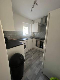 spacious 3 bed - EFC stays - Liverpool - 3