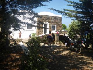 sull'arco dell'elefante - Pantelleria - 8