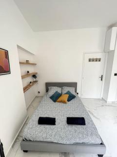 Marseille, Vieux-Port , Noailles, Grand Studio - Marsiglia - 8