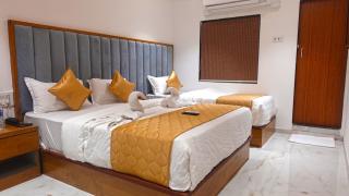 Hotel Palms Residency, Chembur Mumbai - Mumbai - 8