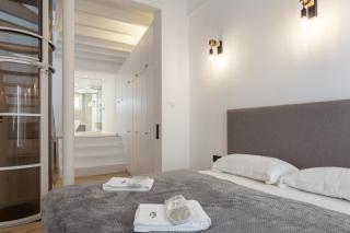 Designer Loft with Terrace in prime Location - Palma de Mallorca - 1