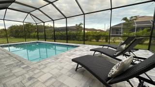 4BR Cape Coral Gem: Pool, Pets & Family - Cape Coral, Florida - Cape Coral - 6