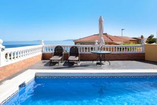 Agradable casa con piscina - Algeciras - 0