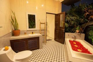 Lush tropical haven - 10 minute walk to Seminyak Beach - Seminyak - 7