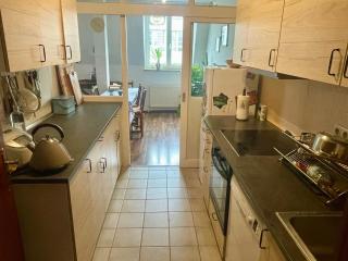 Quiet room in big shared-flat 500m from Oktoberfest - 1