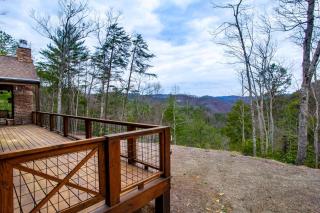 Luxury Hickory Homestead home - 1
